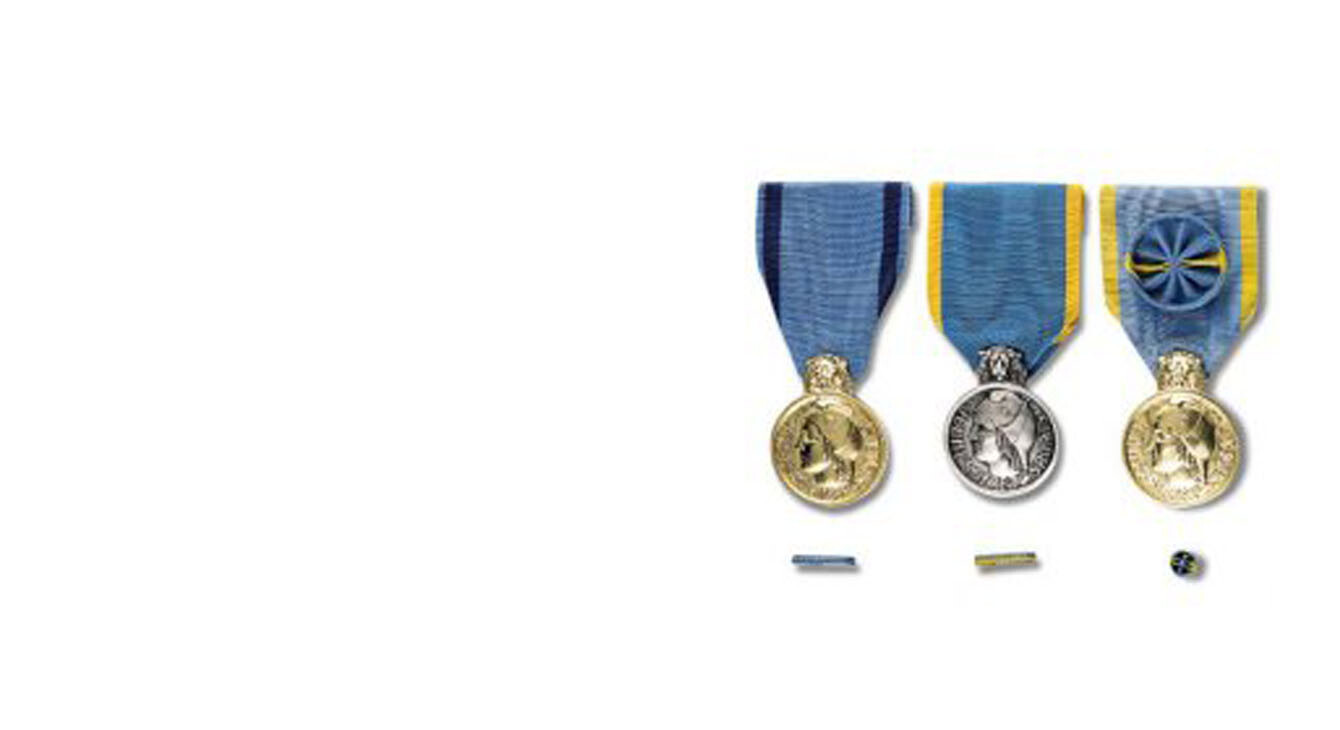 Médaille de la jeunesse, des sports et de l'engagement associatif