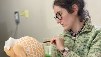 Jeune artiste céramiste