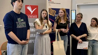 Elèves de la rédaction de Radio Cham, lycée Valérie Giscard d’Estaing de Chamalières, établissement pilote en EMI.